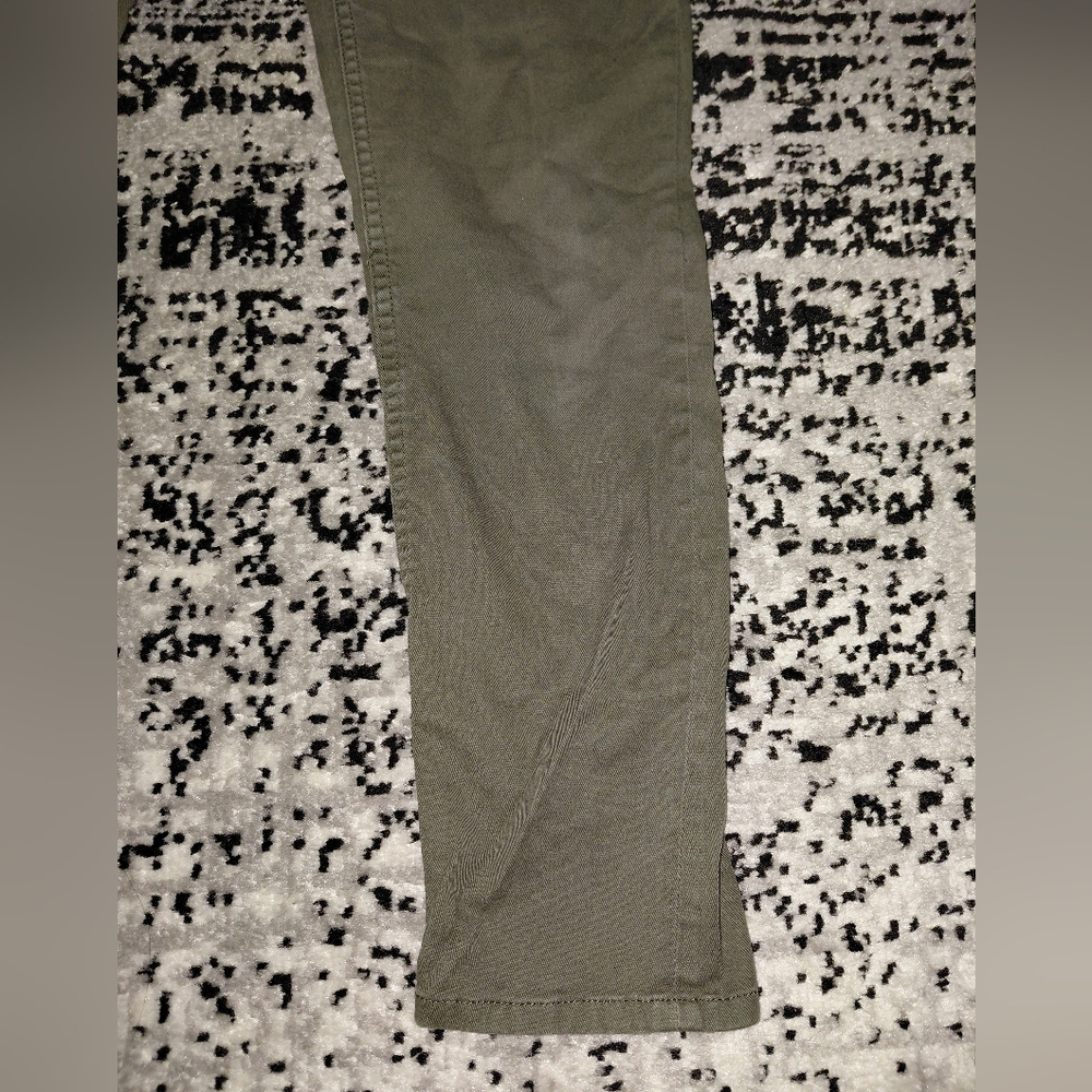 H&M Khaki Green Skinny Ankle Jeans - Regular Waist - Size 28 - Picture 9 of 16